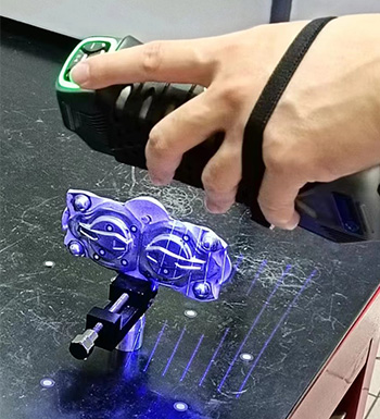 可攜式 3D 掃描器 ( SIMSCAN ) 1 部